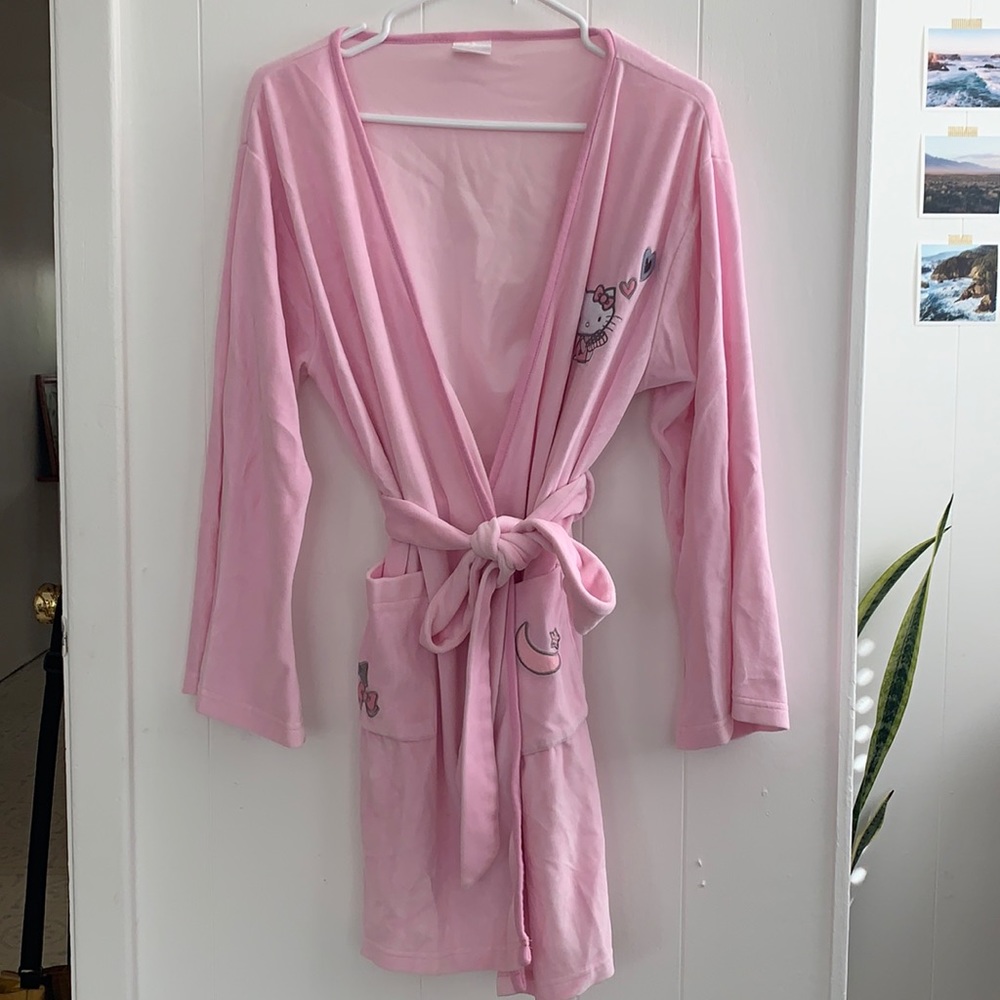 Hello Kitty bathrobe